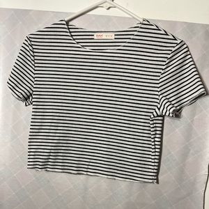 ROMWE Cropped Ribbed T-shirt